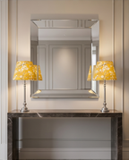 Lampa "Floare de Cais" – Eleganță tactilă și strălucire cromată