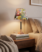 Lampa „Clopoțel” – Rafinament industrial în nuanțe de negru și cupru