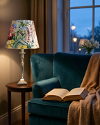 Lampa „Clopoțel” – Eleganță tactilă și design contemporan