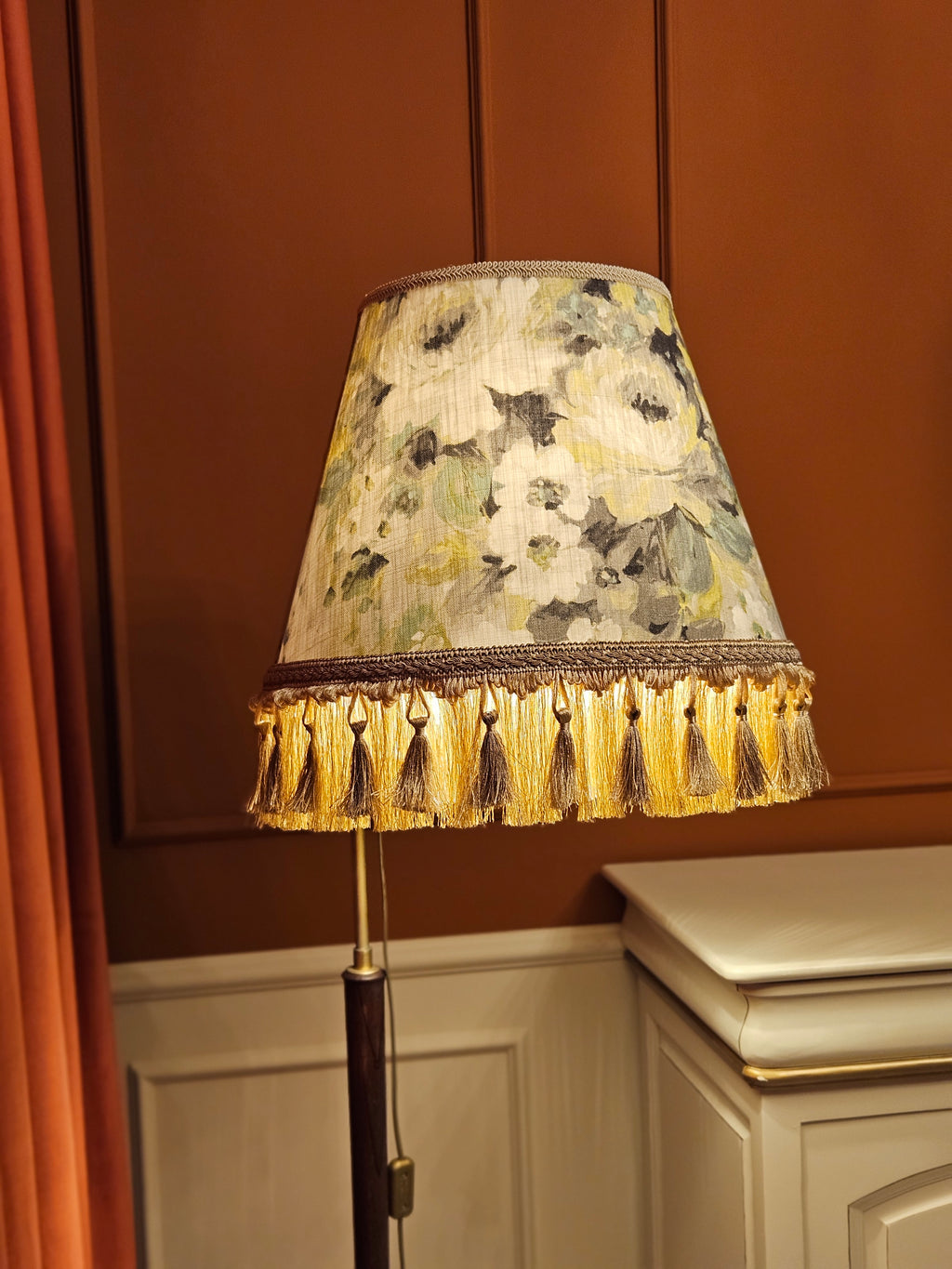 Floare de Bujor - lampa de podea