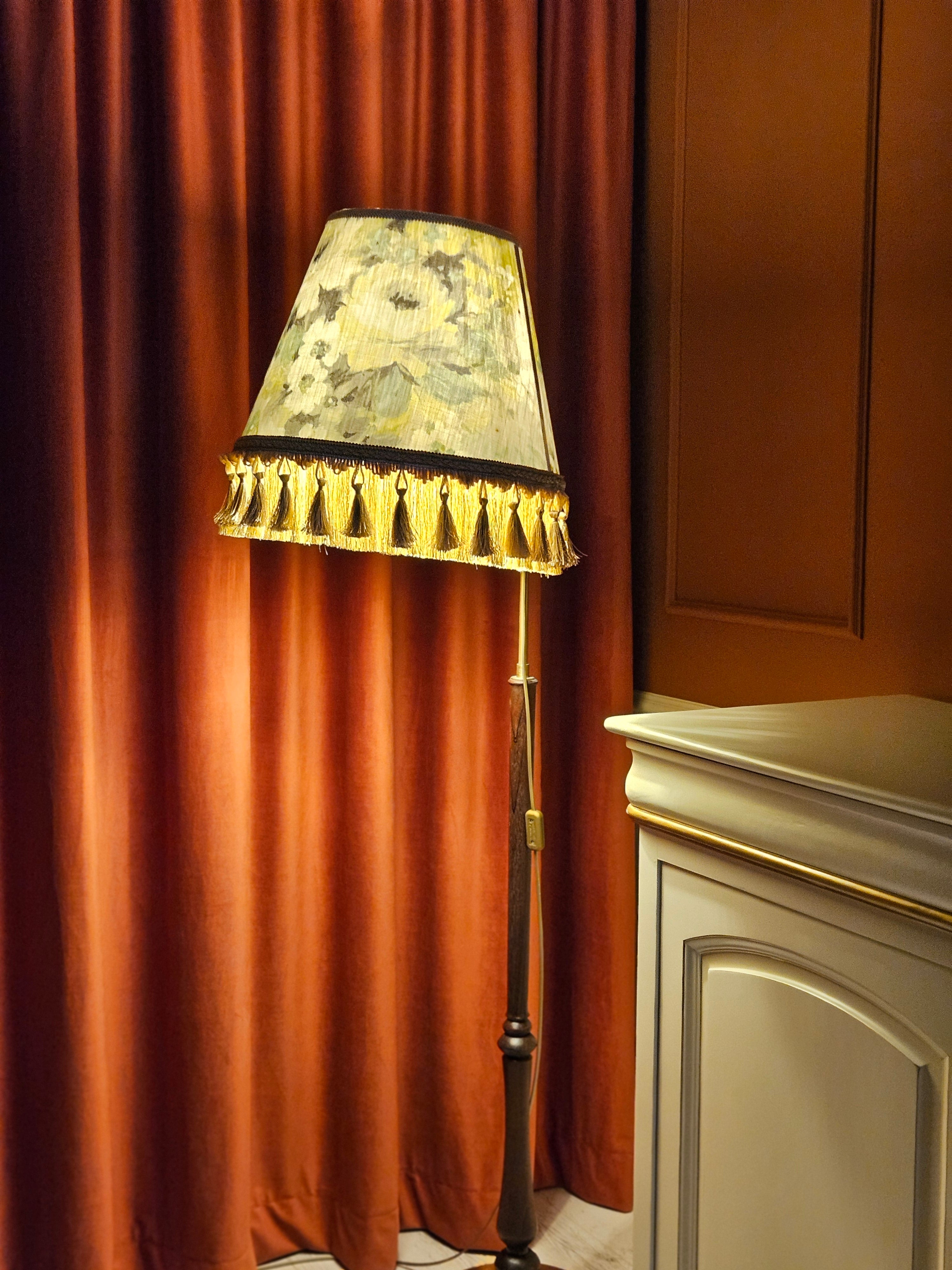 Floare de Bujor - lampa de podea