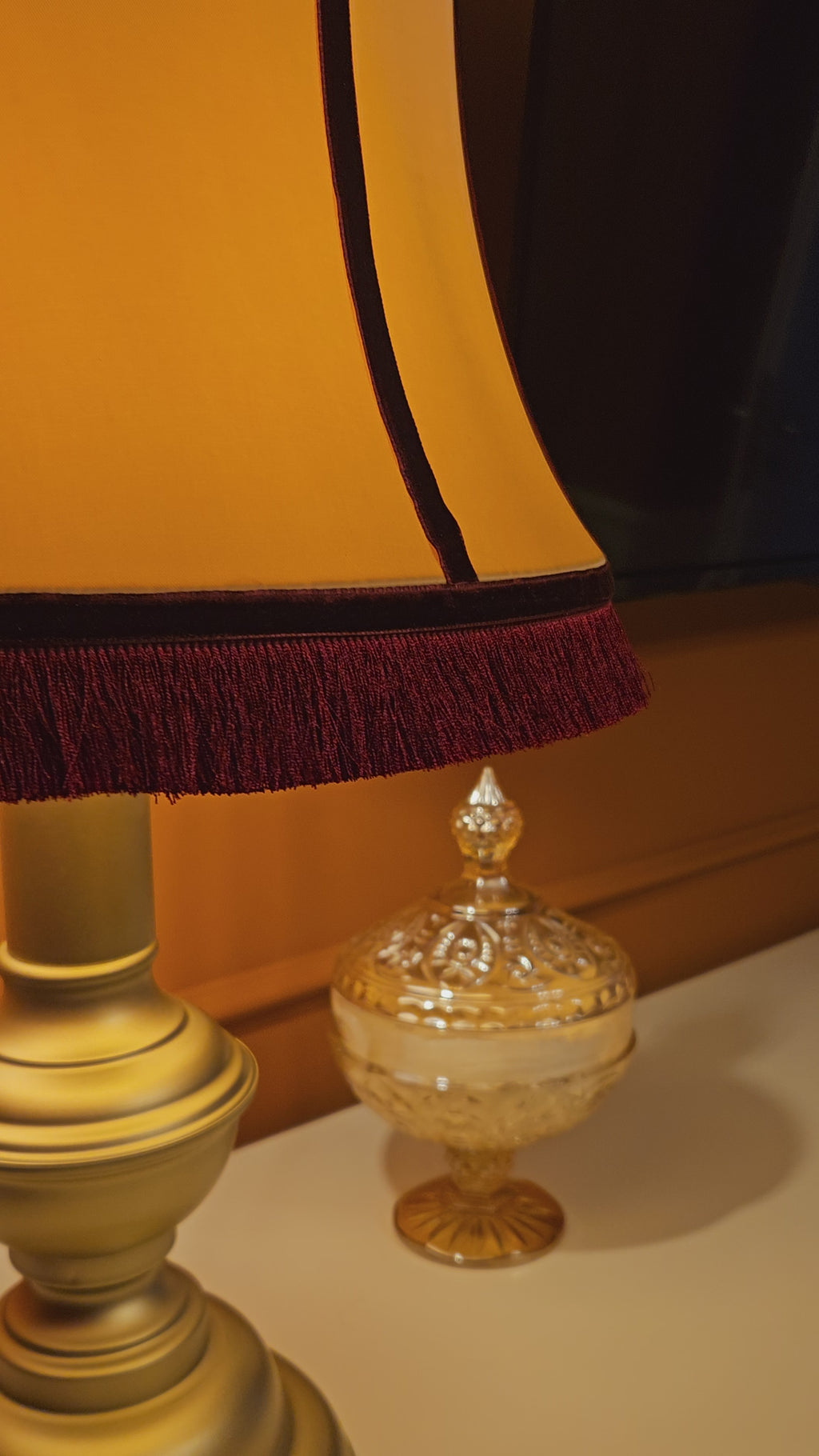 CORSET - Lampa