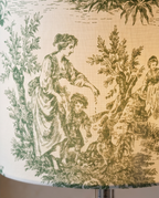 Lámpara de Noche Artesanal "Mama" verde – Edición Limitada Toile de Jouy